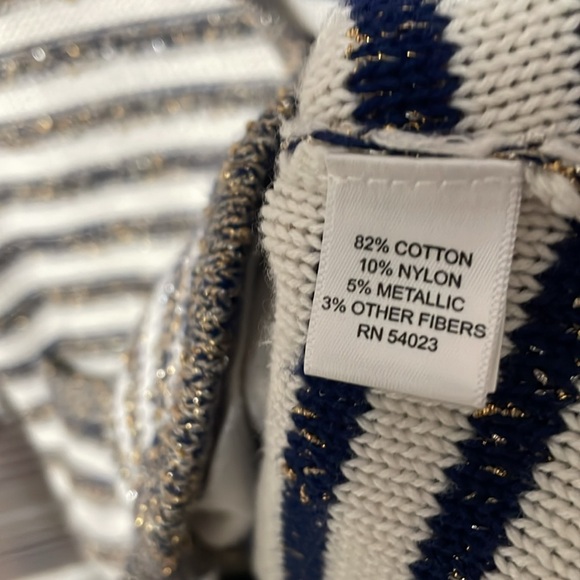 Stunning size small Banana Republic gold button cardigan with metallic thread - Picture 5 of 8